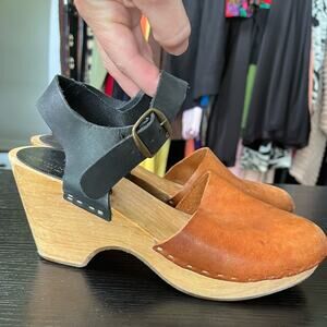 MTNG Brown and Black Leather Mules/Heeled Platform Clogs